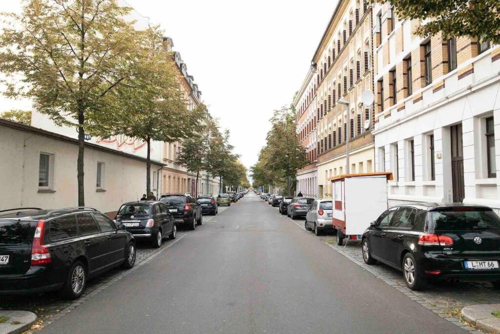 Top moderne Wohnung in Leipziger Altbau - Netflix inklusive Exterior foto